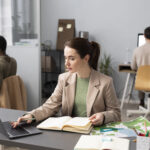 How a Flexible Workspace in Deira Dubai Helps Businesses Work More Efficiently